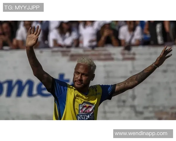 纳赛尔与巴黎FC高层关系融洽定期会面共同打板式网球